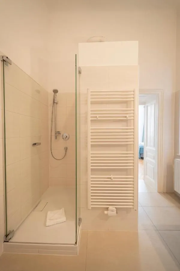 Josef'S Home I Premium Suite I Quiet & Central Vienna 0*,  Austria